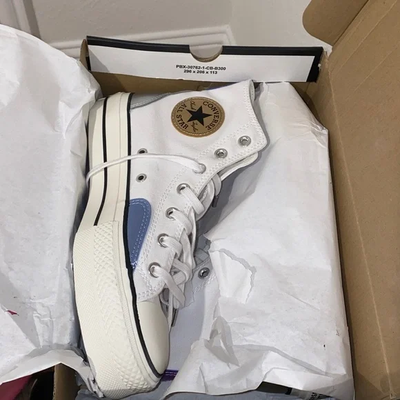 New Converse White High-Top Platform Sneakers - Picture 2 of 4